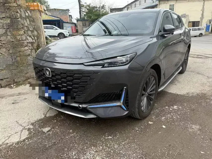 2021 ChangAn UNI-K 2.0T 233HP L4 8AT