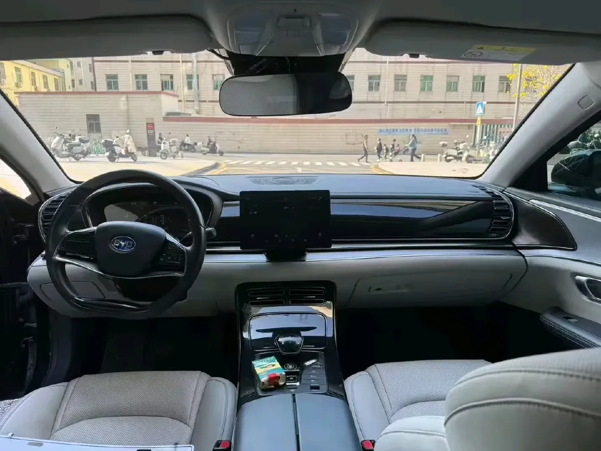 2021 BYD e9 BEV 64.8KWH,autocango,china used car exporter,china ev exporter,chinese used car exporter,chinese used ev exporter