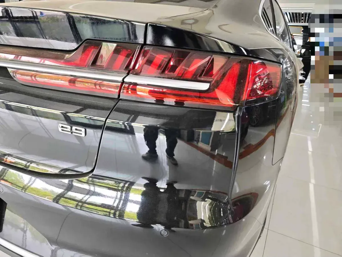 2021 BYD e9 BEV 64.8KWH,autocango,china used car exporter,china ev exporter,chinese used car exporter,chinese used ev exporter