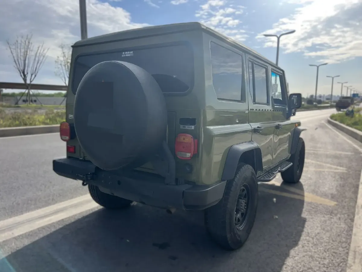 2023 BAW 212 2.4T 211HP L4 6MT,autocango,china used car exporter,china ev exporter,chinese used car exporter,chinese used ev exporter