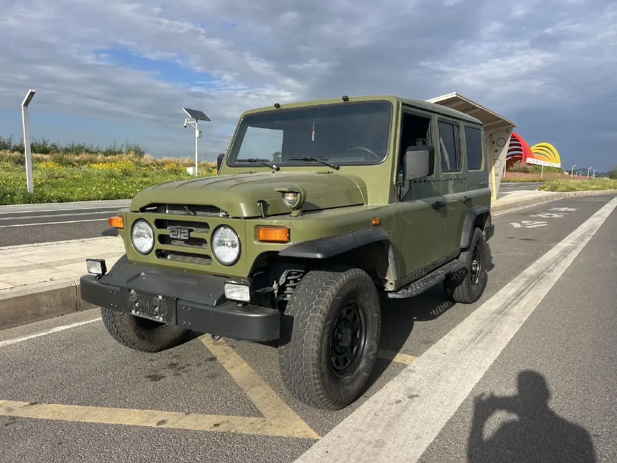 2023 BAW 212 2.4T 211HP L4 6MT,autocango,china used car exporter,china ev exporter,chinese used car exporter,chinese used ev exporter