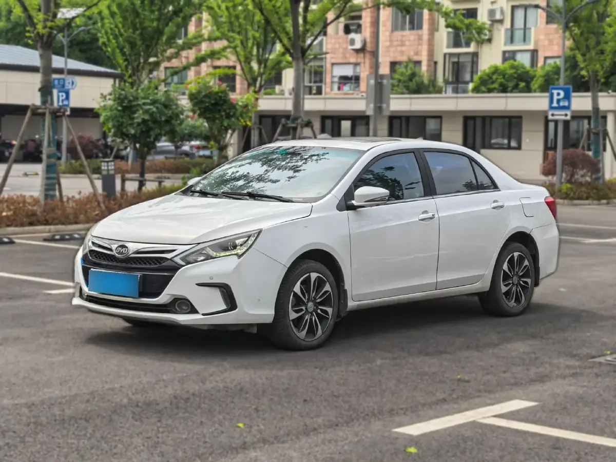 2015 BYD Qin 1.5T 154HP L4 6DCT PHEV 13KWH
