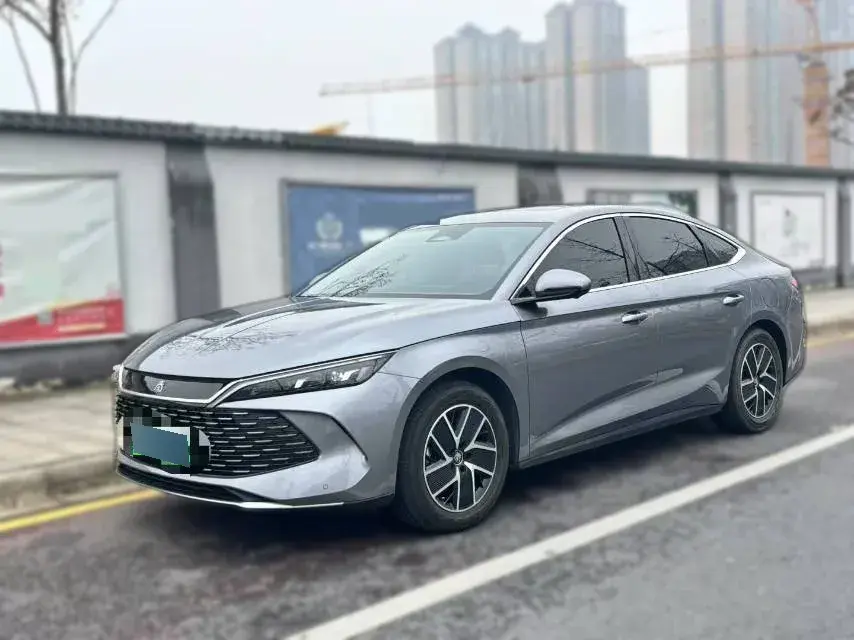 2024 BYD QinL 1.5L 101HP L4 E-CVT PHEV 15.87KWH