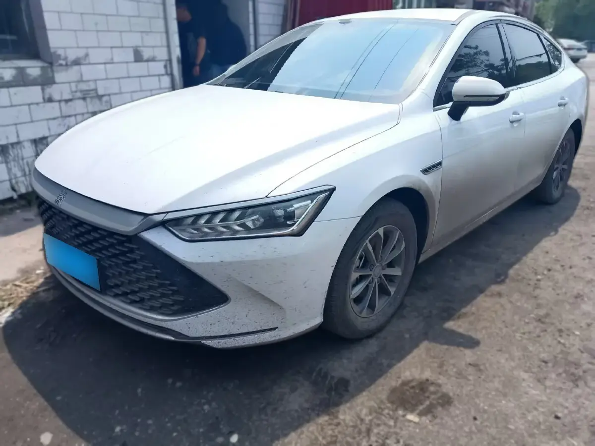 2024 BYD QinL 1.5L 101HP L4 E-CVT PHEV 10.08KWH