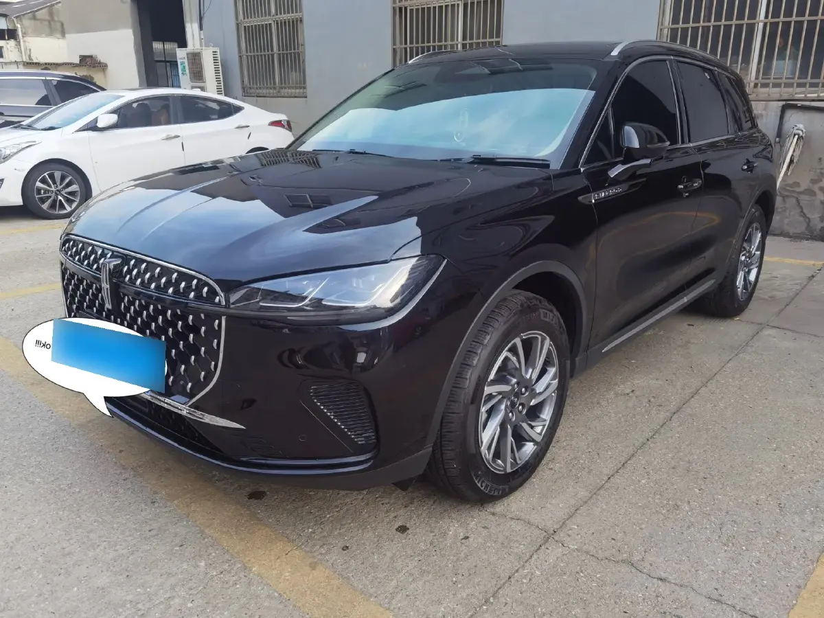 2024 Lincoln Corsair 2.0T 261HP L4 8AT