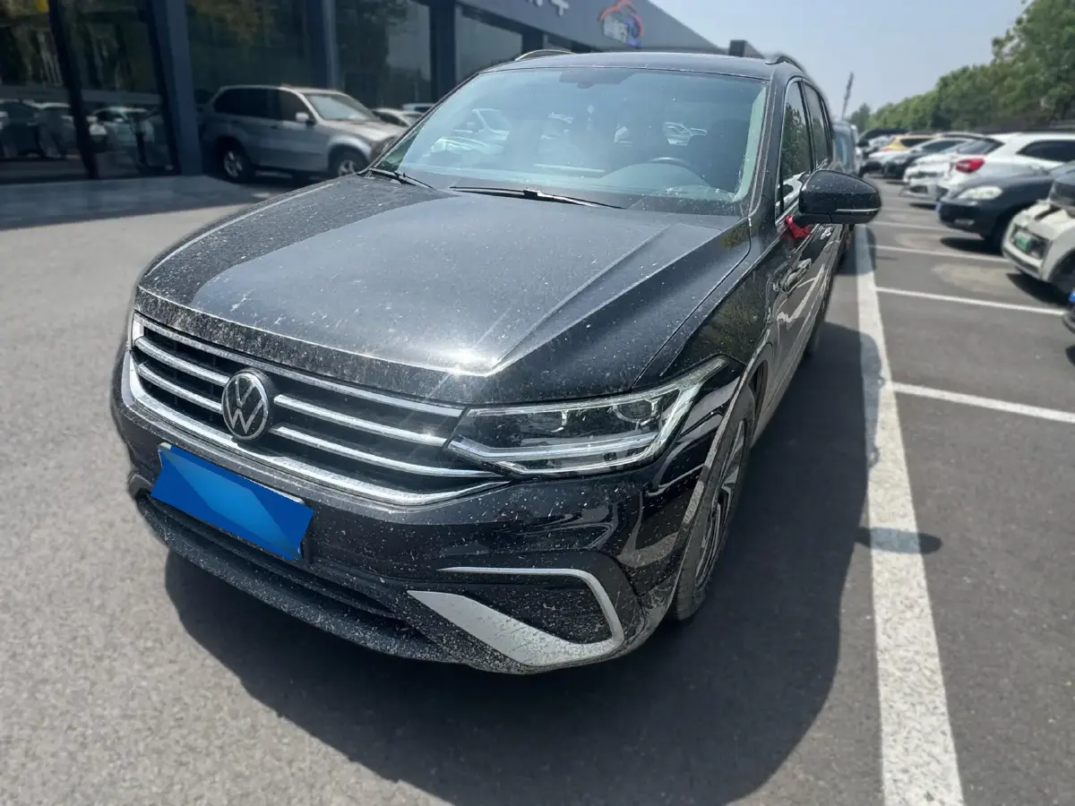 2023 Volkswagen Tiguan L 1.5T 160HP L4 7DCT