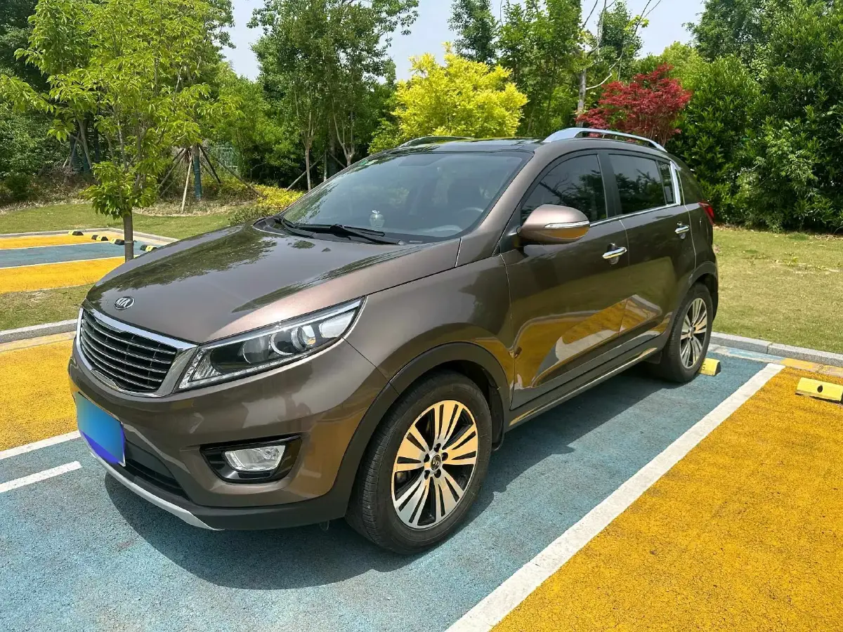 2016 Kia Sportage R 2.0L 165HP L4 6AT