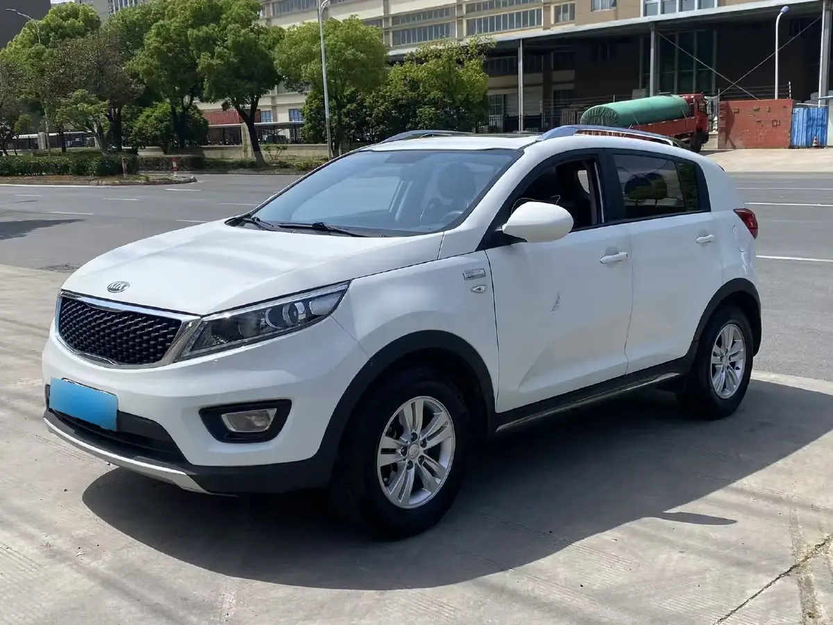 2015 Kia Sportage R 2.0L 165HP L4 6MT