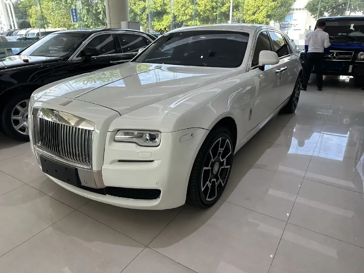 2014 Rolls-Royce Ghost 6.6T 571HP V12 8AT