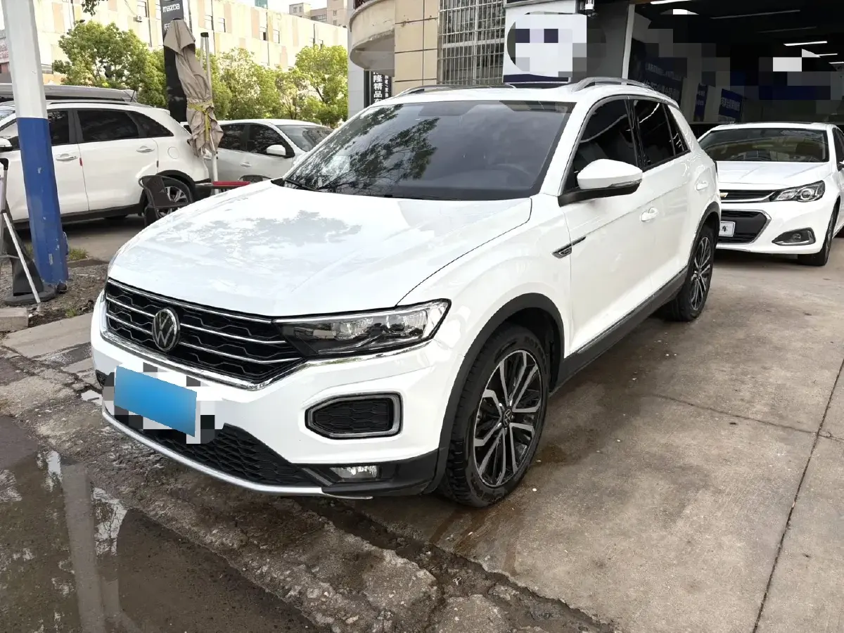 2020 Volkswagen T-Roc 1.4T 150HP L4 7DCT