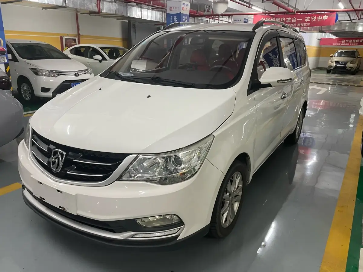 2016 BaoJun 730 1.5L 112HP L4 5MT