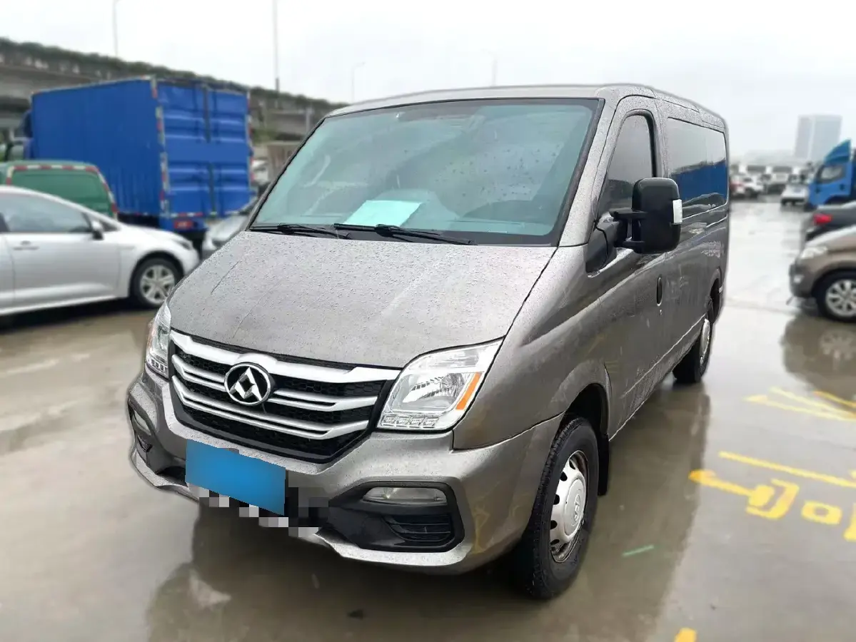 2013 MAXUS XinTu V80 2.5T 136HP L4 5MT