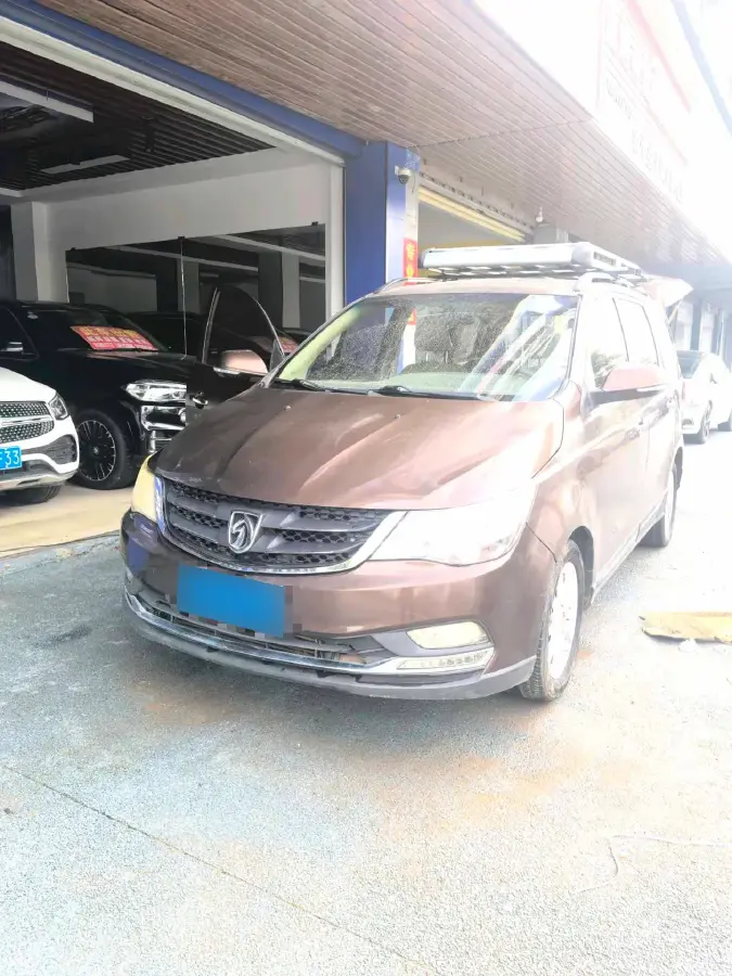 2016 BaoJun 730 1.5T 150HP L4 6MT