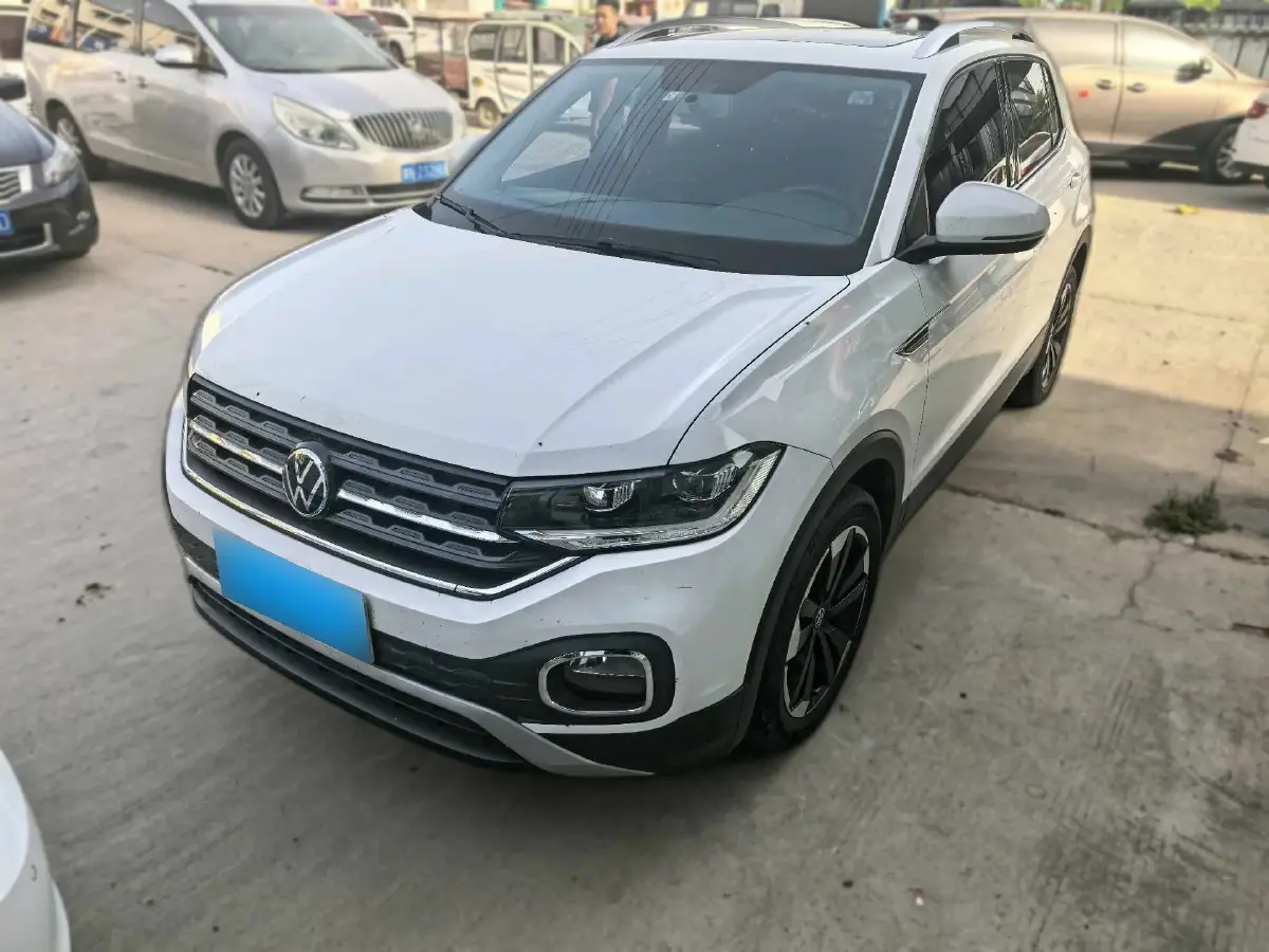 2020 Volkswagen Tacqua 1.5L 113HP L4 6AT
