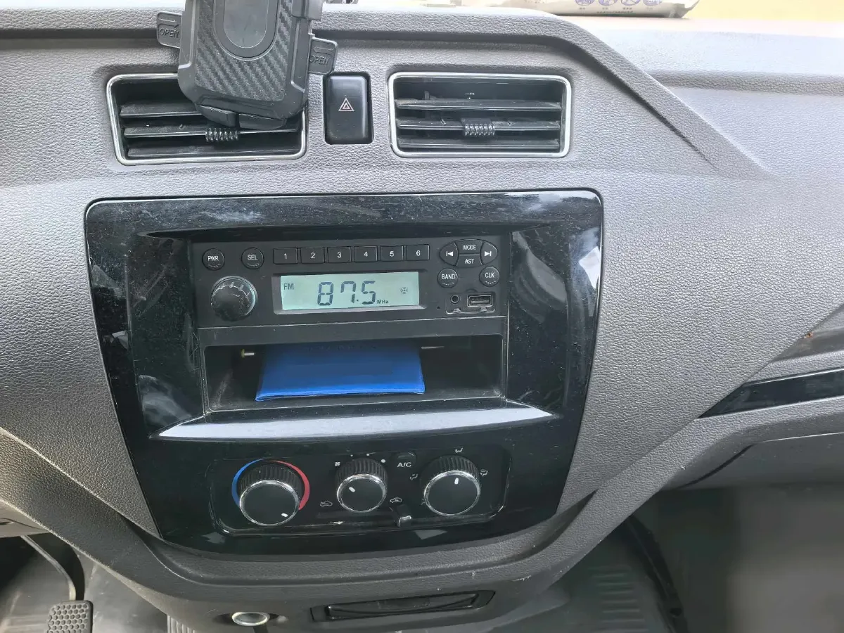 2023 DongFeng DFAC YuFeng EM26 BEV 41.47KWH,autocango,china used car exporter,china ev exporter,chinese used car exporter,chinese used ev exporter