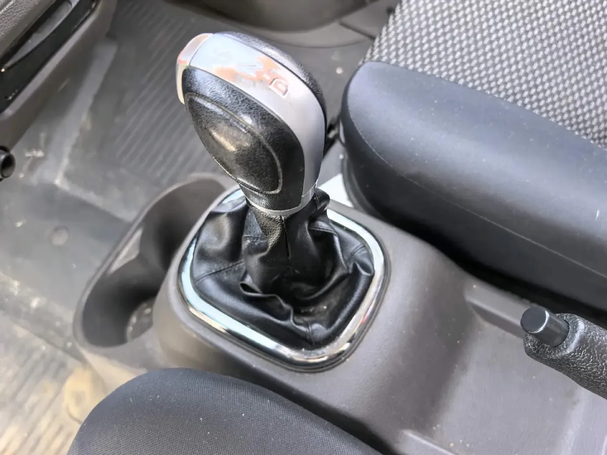 2023 DongFeng DFAC YuFeng EM26 BEV 41.47KWH,autocango,china used car exporter,china ev exporter,chinese used car exporter,chinese used ev exporter