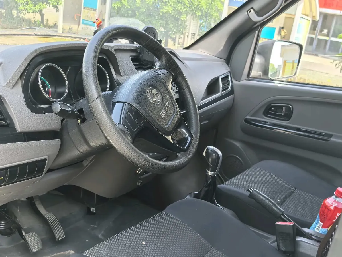 2023 DongFeng DFAC YuFeng EM26 BEV 41.47KWH,autocango,china used car exporter,china ev exporter,chinese used car exporter,chinese used ev exporter