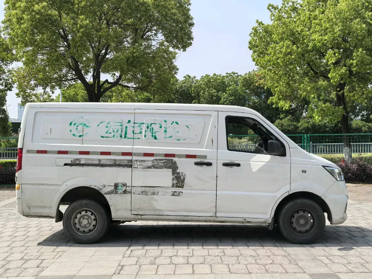 2023 DongFeng DFAC YuFeng EM26 BEV 41.47KWH,autocango,china used car exporter,china ev exporter,chinese used car exporter,chinese used ev exporter