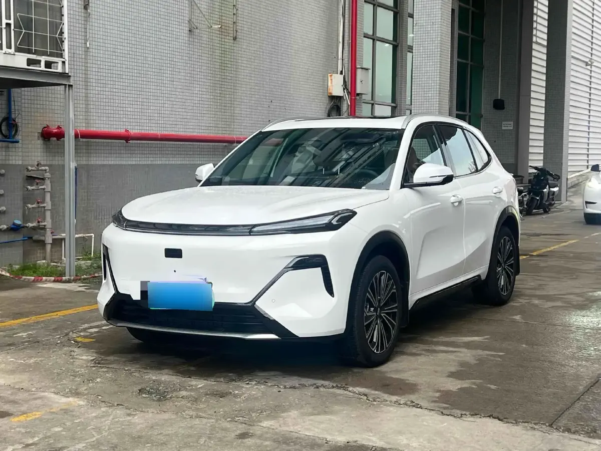 2025 Geely Galaxy Starship 7 EM-i 1.5L 112HP L4 1DHT PHEV 19.09KWH