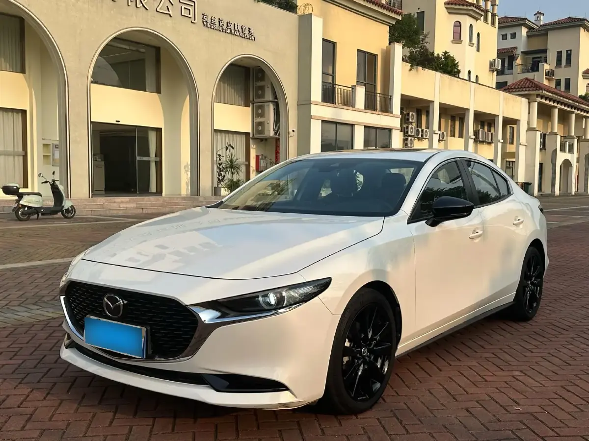 2023 Mazda 3 Axela 2.0L 158HP L4 6AT