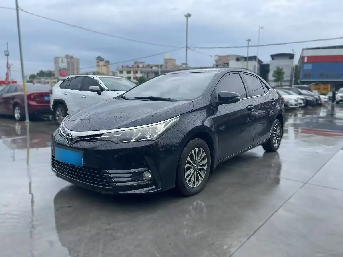2017 Toyota Corolla 1.2T 116HP L4 6MT