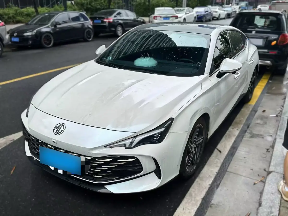 2023 MG 7 1.5T 188HP L4 7DCT