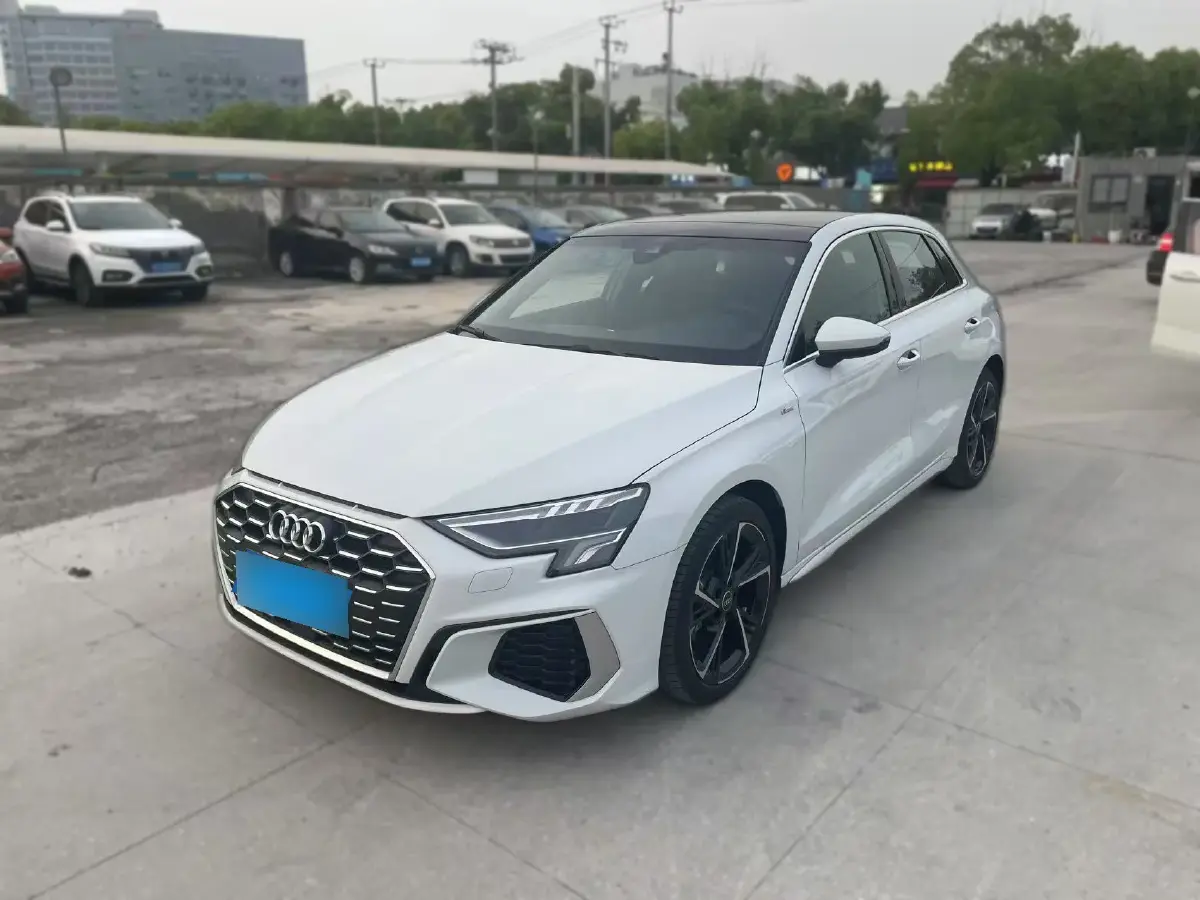 2022 Audi A3 1.4T 150HP L4 7DCT