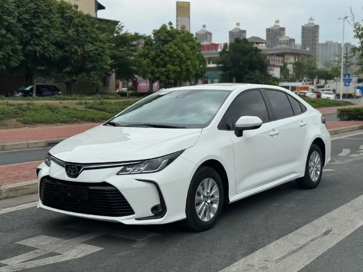 2019 Toyota Corolla 1.2T 116HP L4 CVT