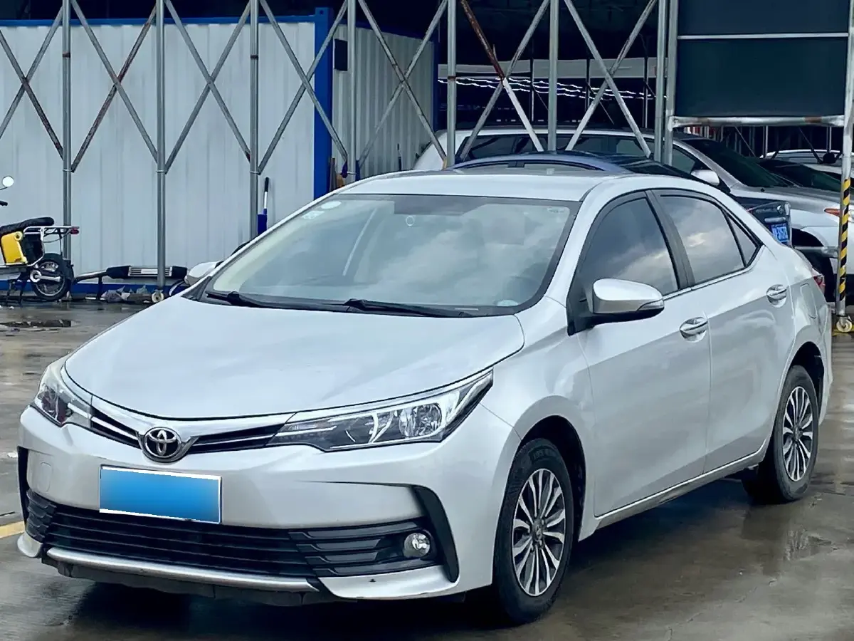 2018 Toyota Corolla 1.2T 116HP L4 CVT