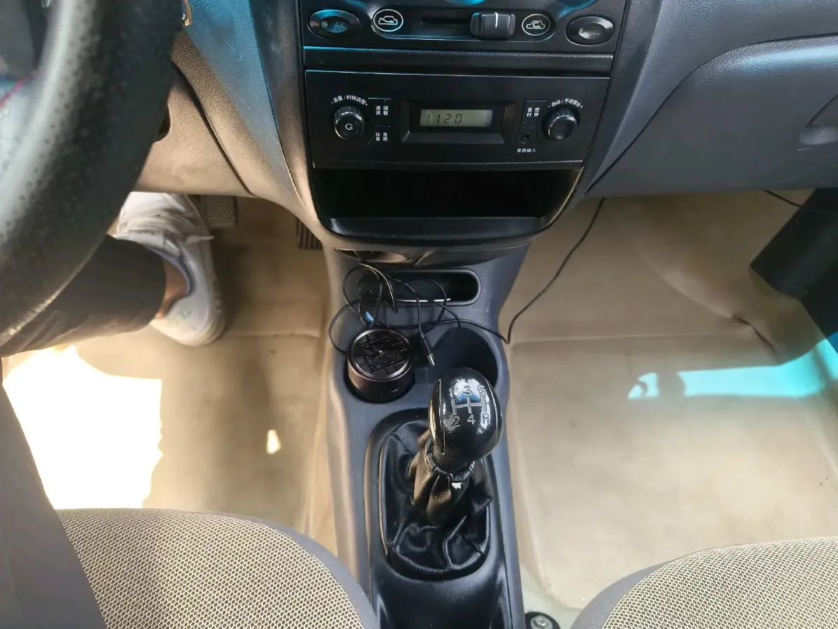 2012 BaoJun LeChi 1.0L 69HP L4 5MT,autocango,china used car exporter,china ev exporter,chinese used car exporter,chinese used ev exporter