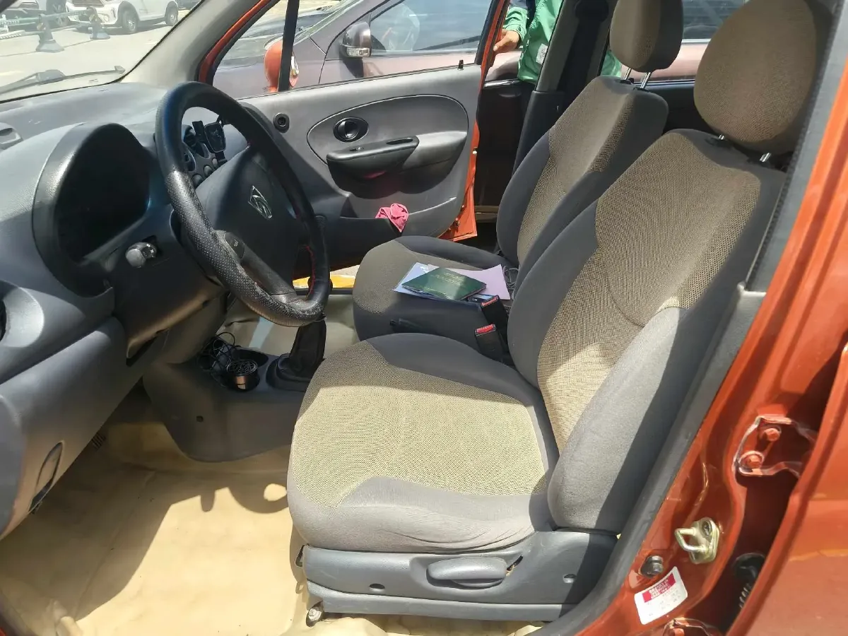 2012 BaoJun LeChi 1.0L 69HP L4 5MT,autocango,china used car exporter,china ev exporter,chinese used car exporter,chinese used ev exporter