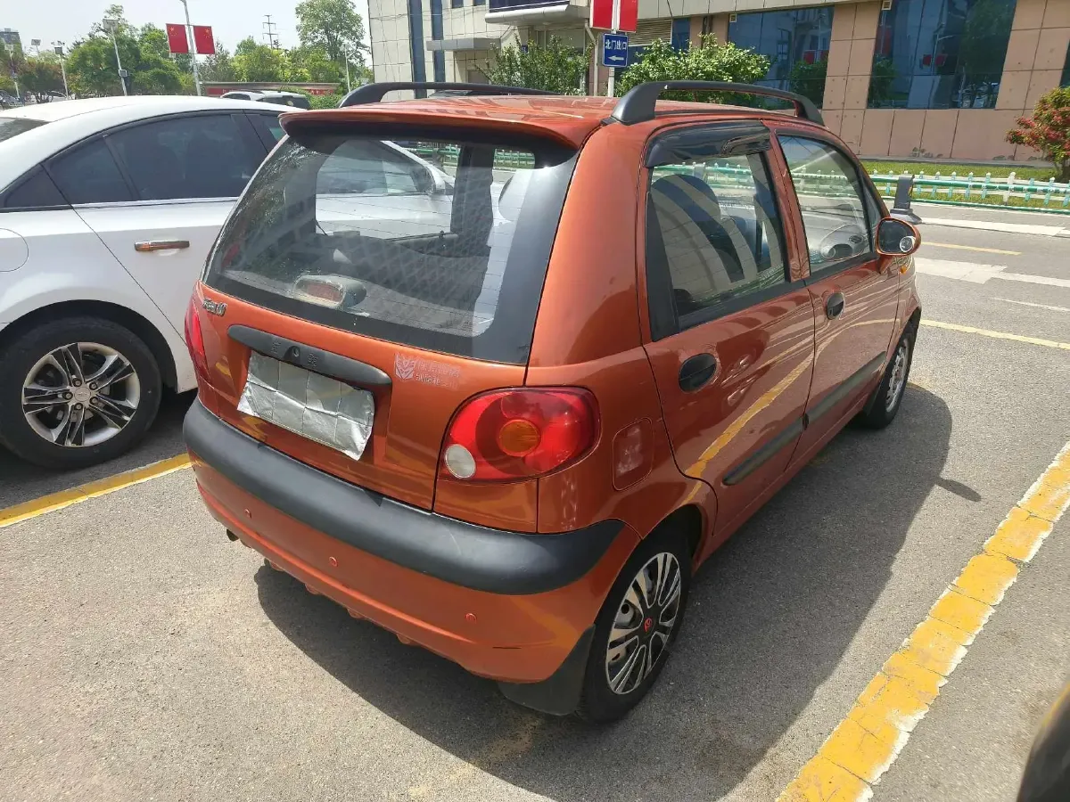 2012 BaoJun LeChi 1.0L 69HP L4 5MT,autocango,china used car exporter,china ev exporter,chinese used car exporter,chinese used ev exporter