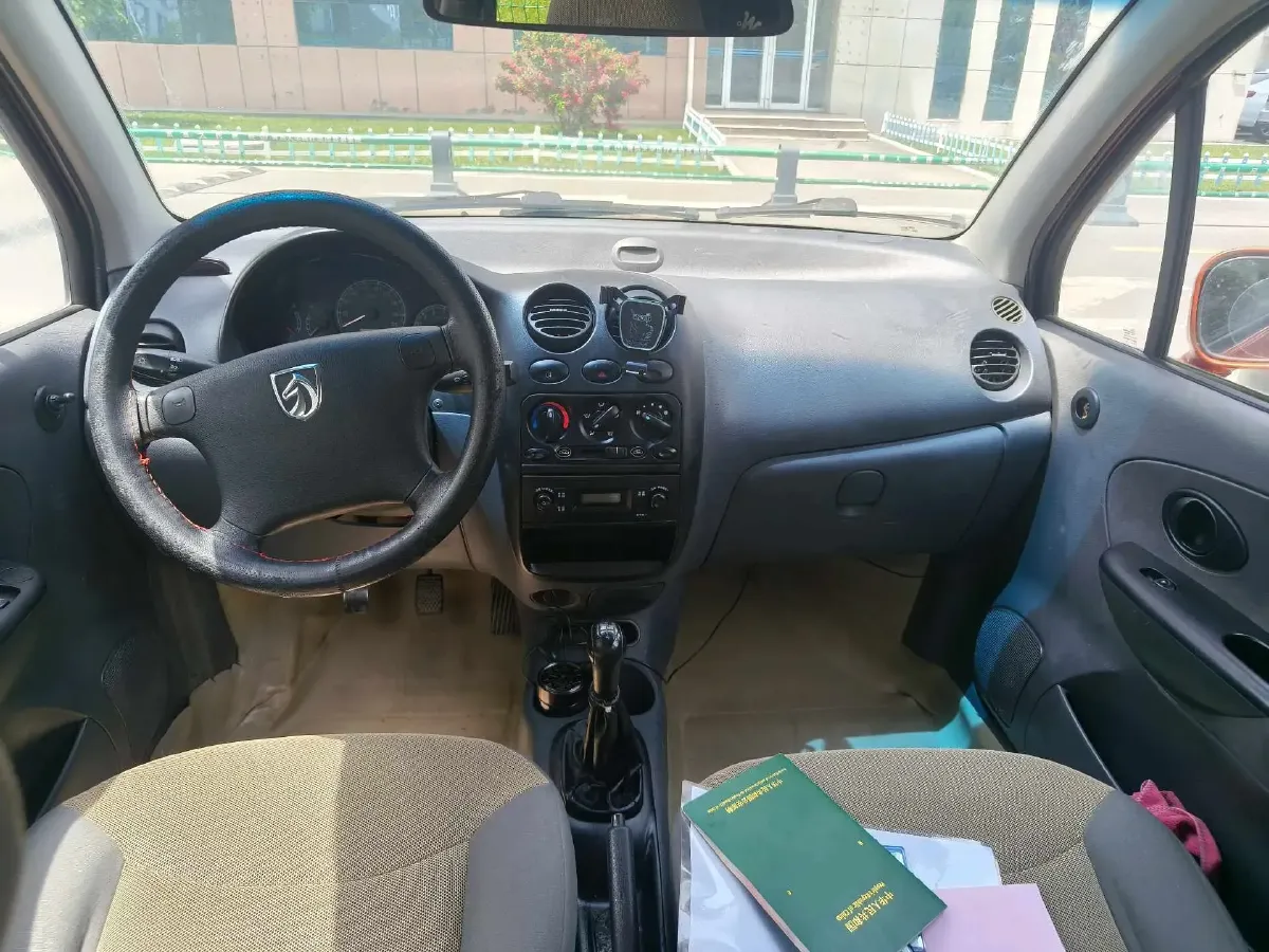 2012 BaoJun LeChi 1.0L 69HP L4 5MT,autocango,china used car exporter,china ev exporter,chinese used car exporter,chinese used ev exporter