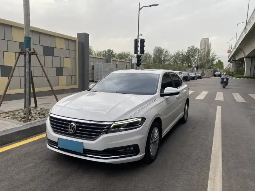 2019 Volkswagen Lavida 1.5L 112HP L4 6AT