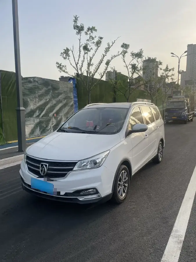 2019 BaoJun 730 1.5T 150HP L4 6DCT