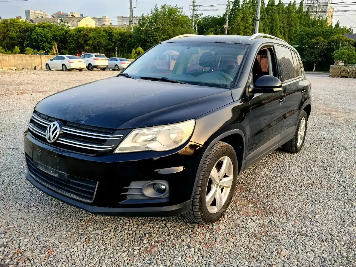 2012 Volkswagen Tiguan 1.8T 160HP L4 6MT
