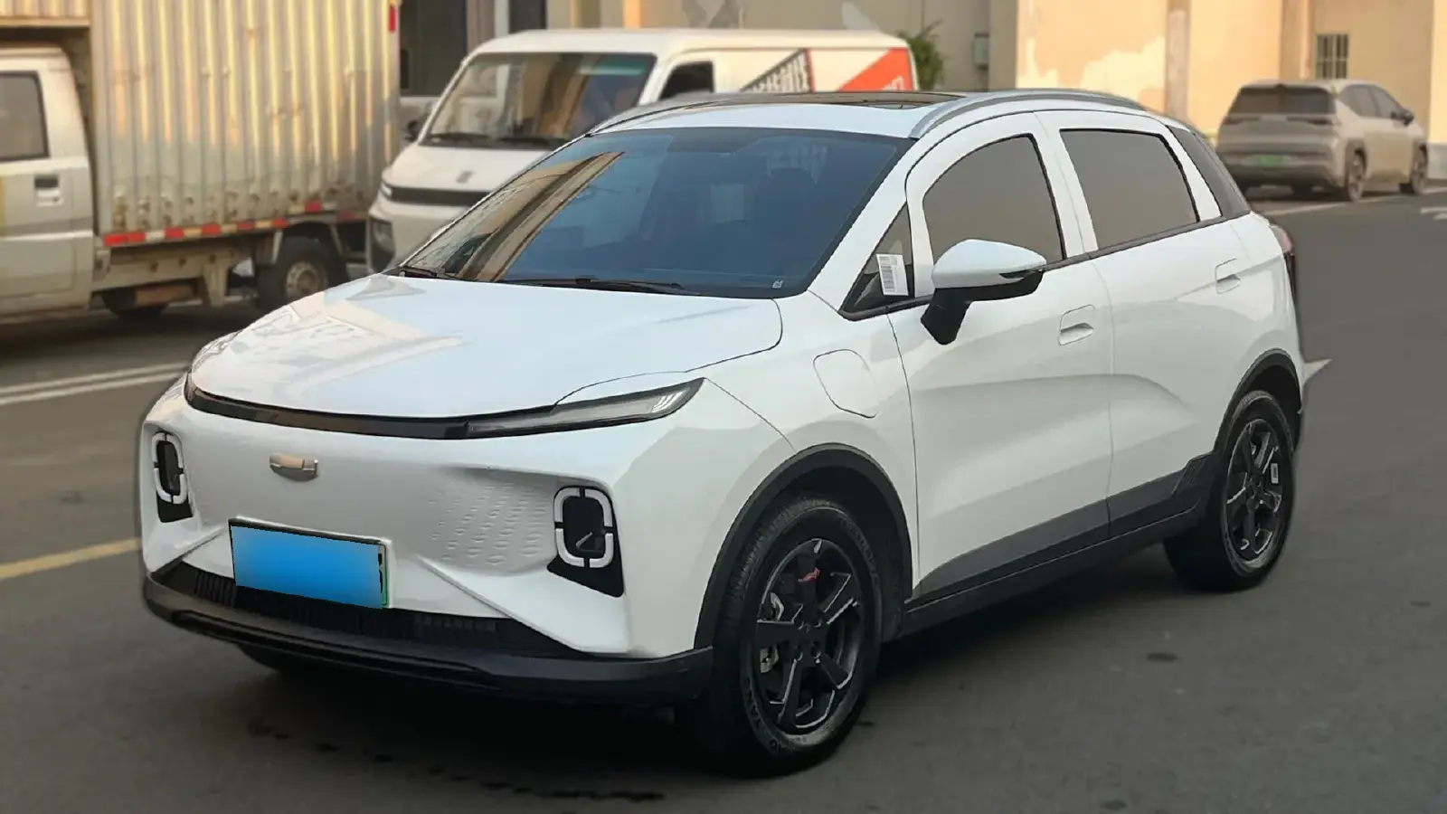 2024 Geometry E BEV 29.67KWH