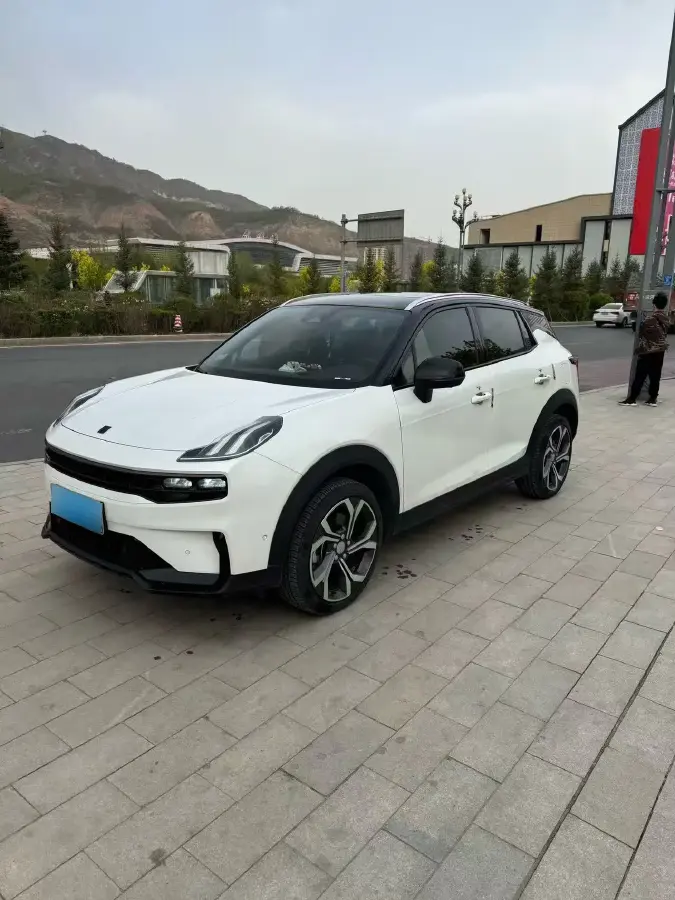 2023 LYNK&CO 06 1.5T 181HP L4 7DCT