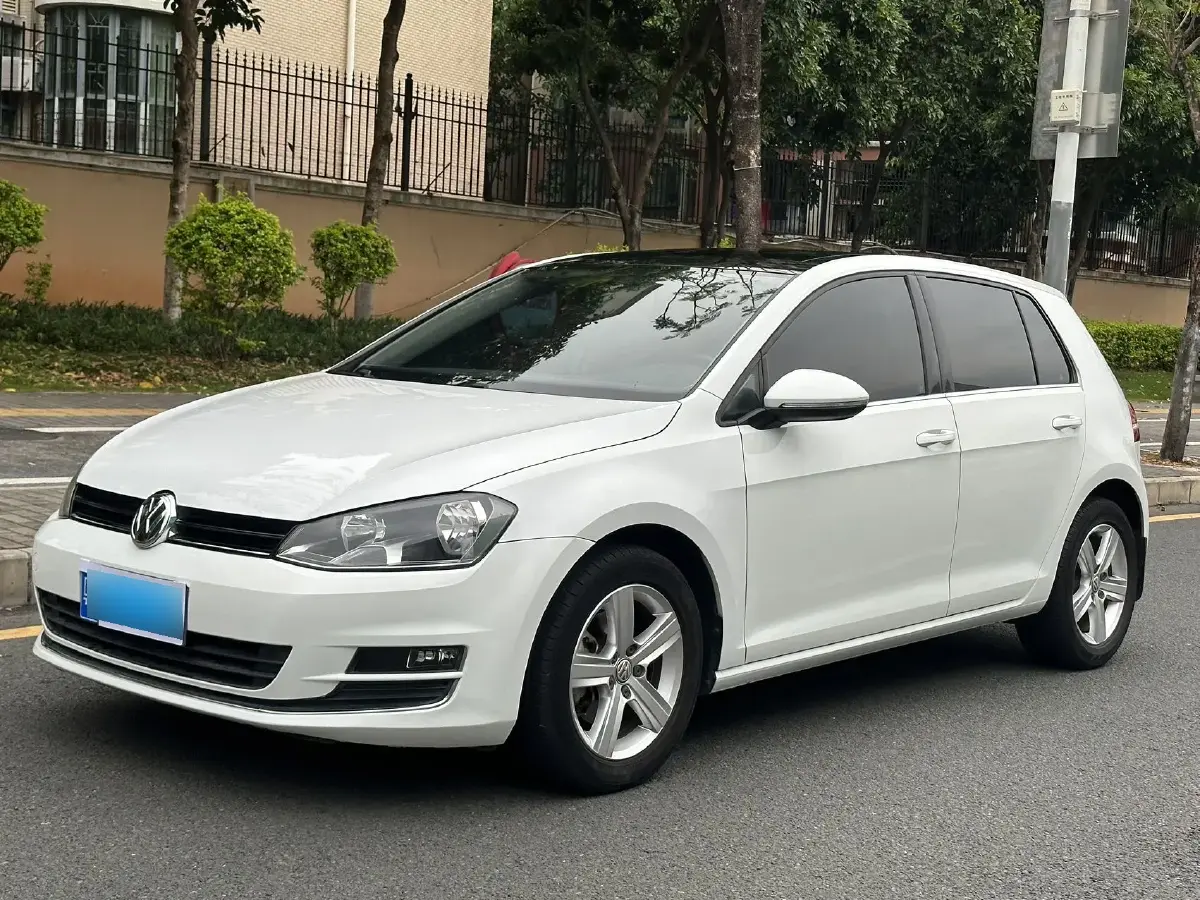 2016 Volkswagen Golf 1.4T 131HP L4 7DCT