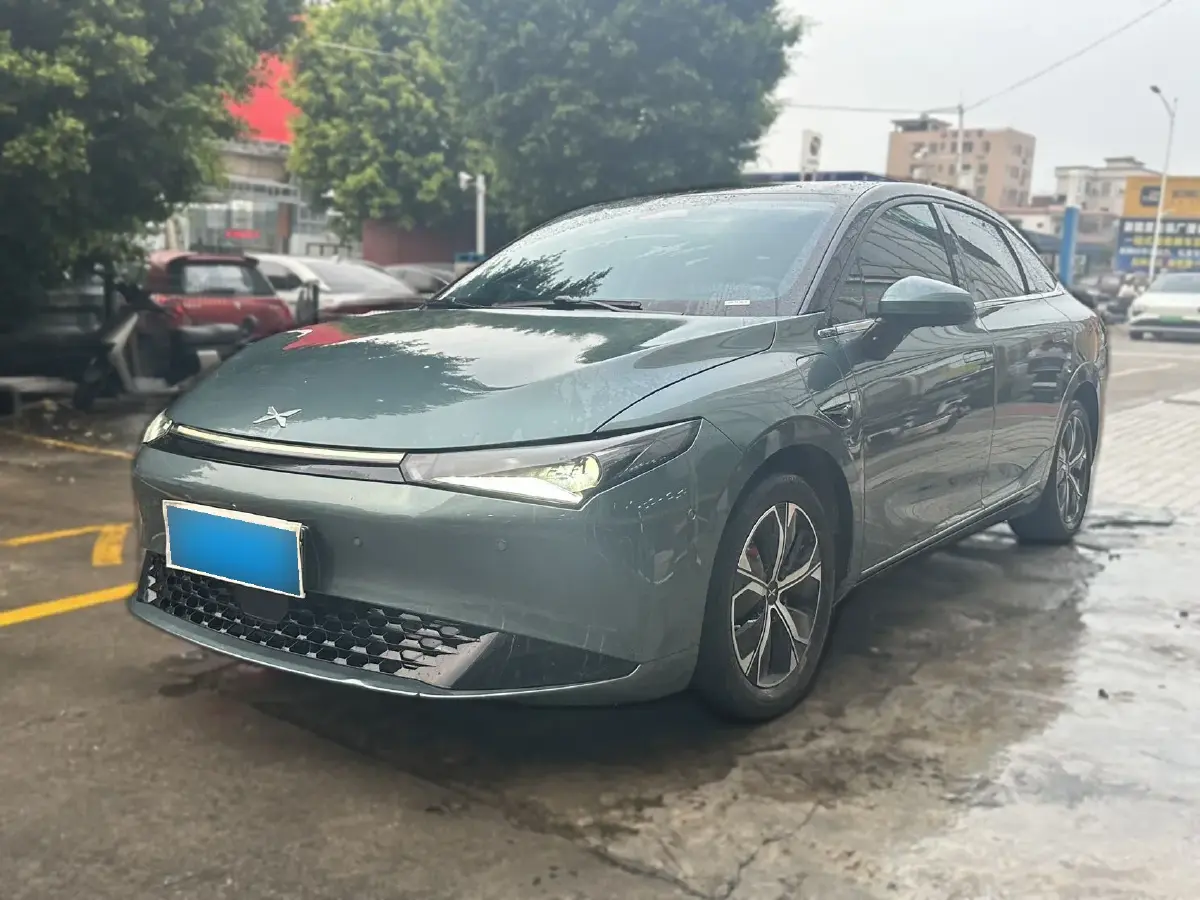 2024 Xpeng P5 BEV 55.4KWH