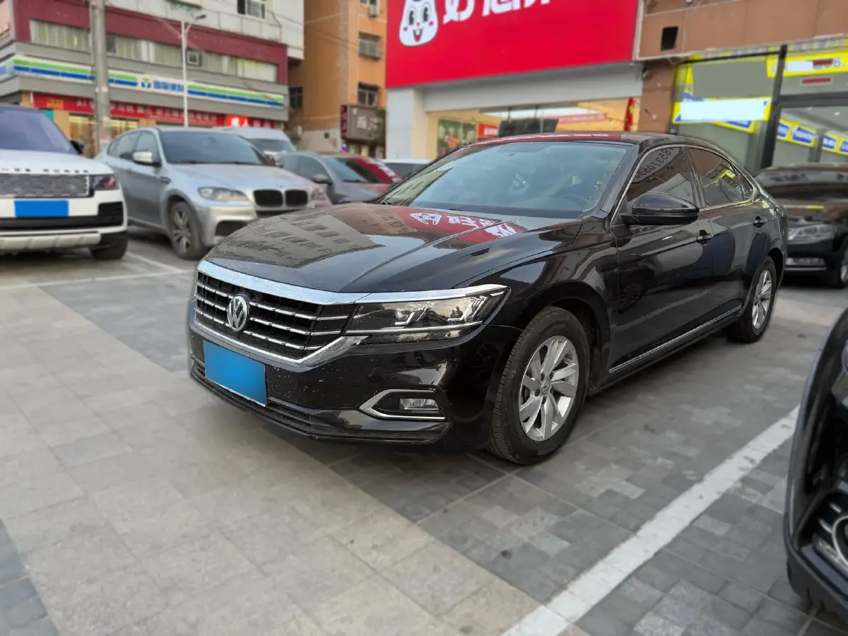 2019 Volkswagen Passat 1.4T 150HP L4 7DCT