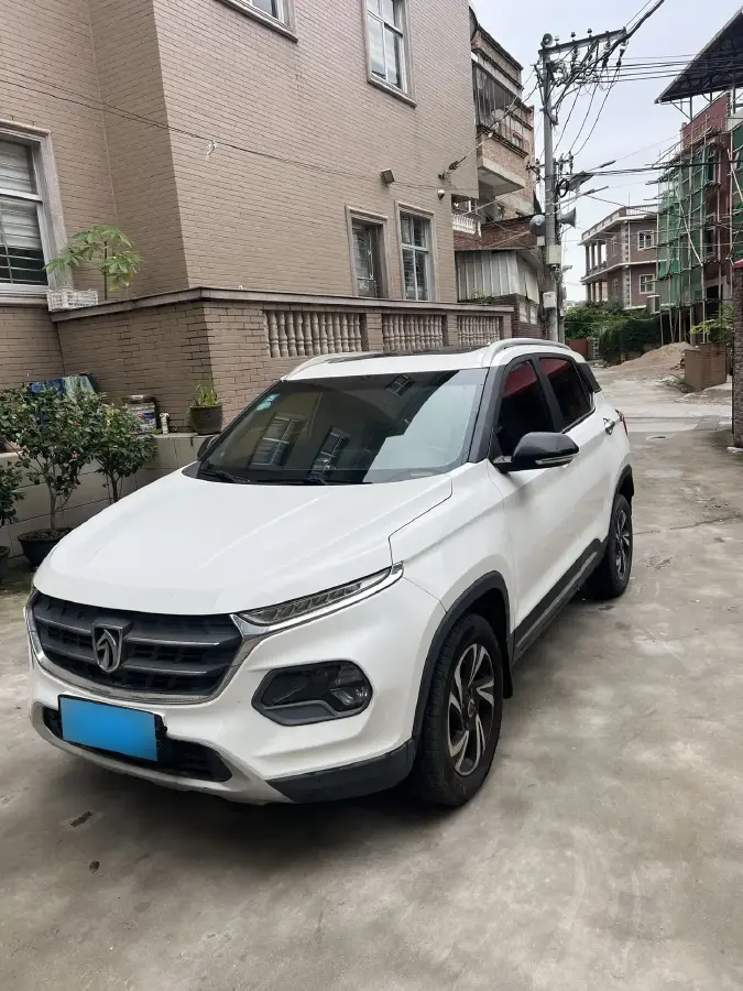 2017 BaoJun 510 1.5L 112HP L4 5AMT