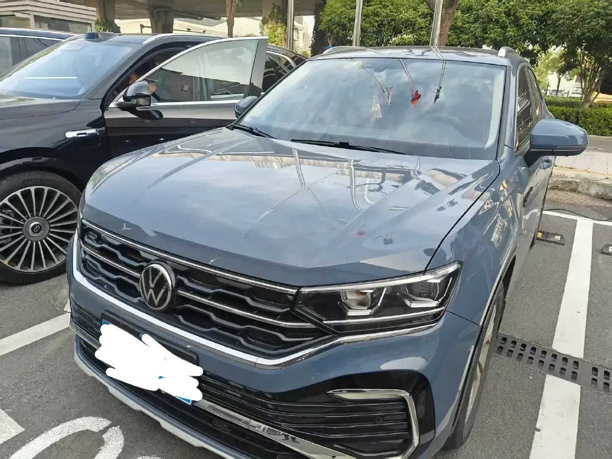 2020 Volkswagen Tayron X 2.0T 186HP L4 7DCT