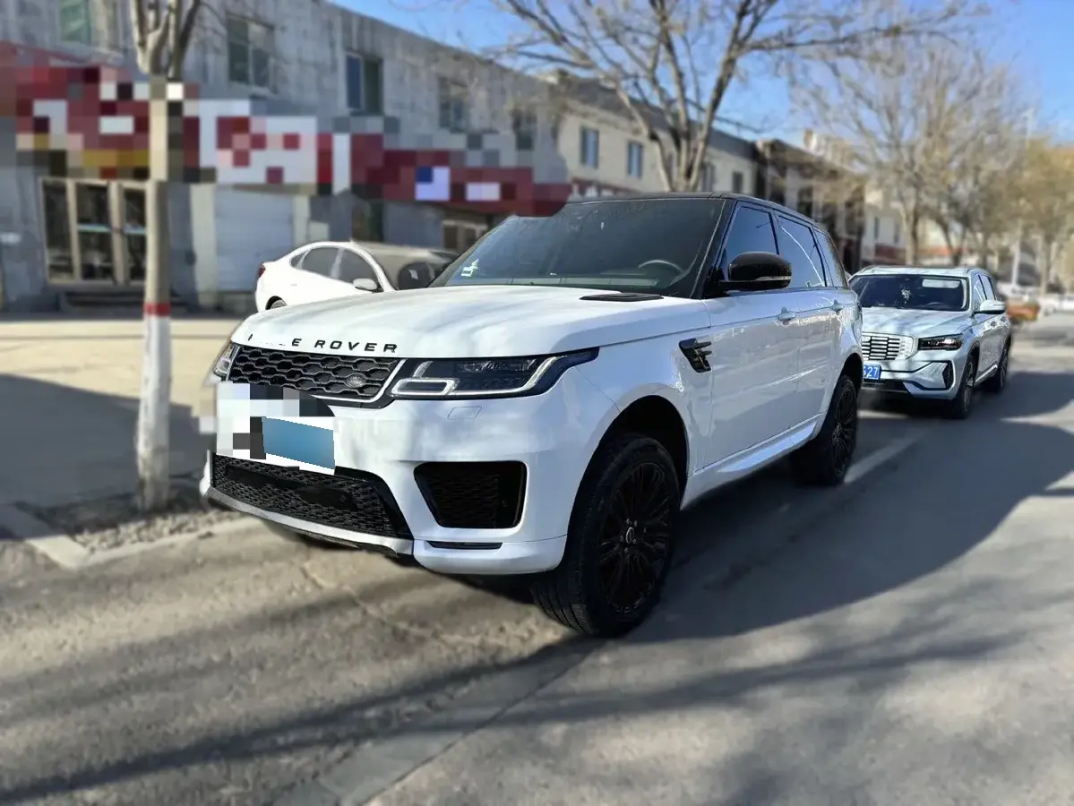 2018 Land Rover Range Rover Sport 2.0T 300HP L4 8AT PHEV 13.1KWH