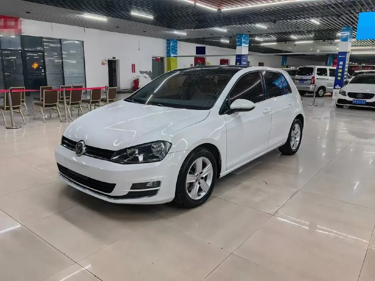 2015 Volkswagen Golf 1.4T 131HP L4 5MT