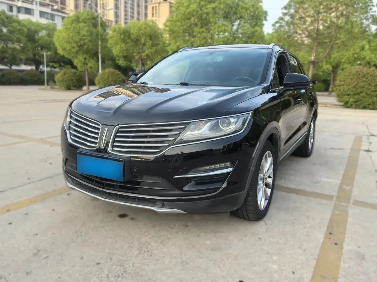 2016 Lincoln MKC 2.0T 203HP L4 6AT