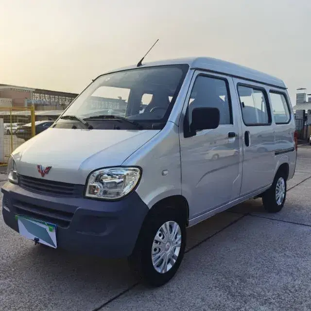 2023 WuLing ZhiGuang 1.5L 102HP L4 5MT