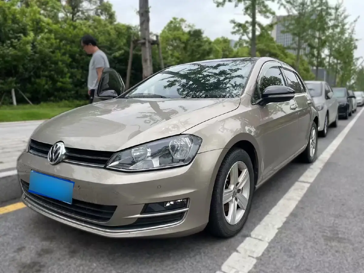 2017 Volkswagen Golf 1.4T 131HP L4 7DCT