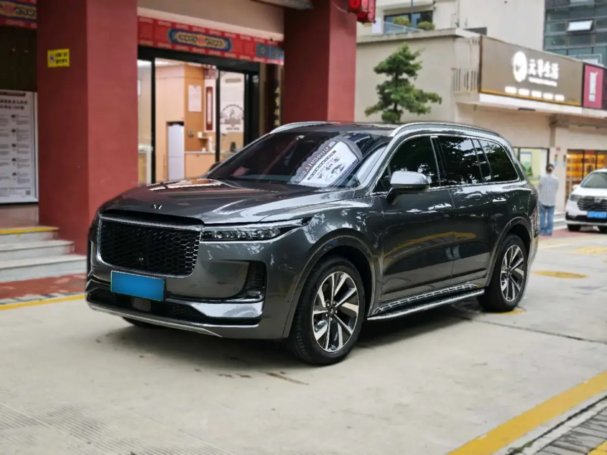 2021 Li ONE Range Extended 131HP REEV 40.5KWH