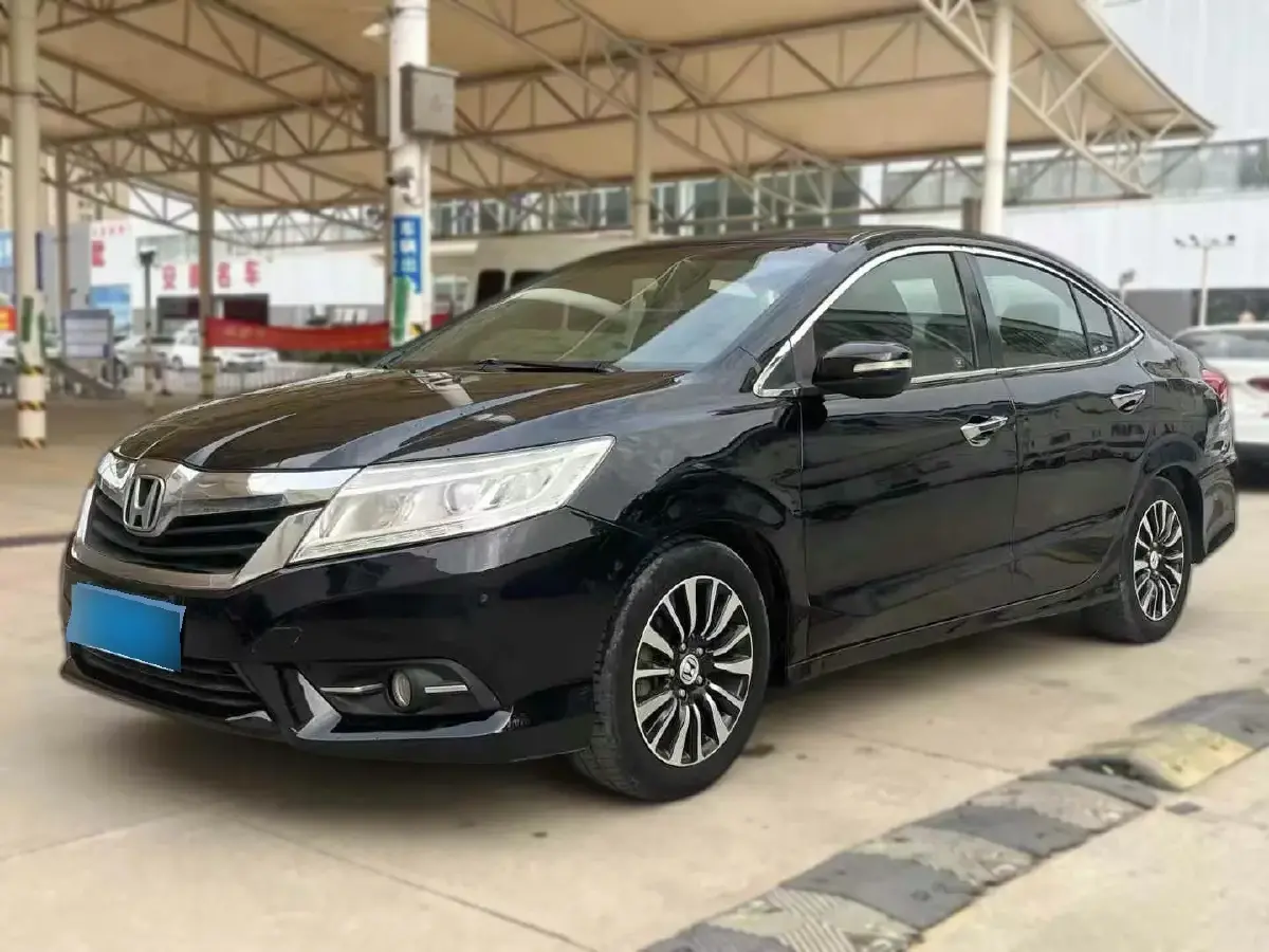 2013 Honda Crider 1.8L 139HP L4 5AT